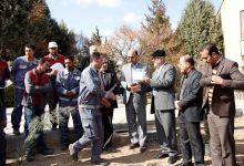 گزارش تصویری از آئیین درختکاری و تقدیر ازهمکاران فضای سبز دانشگاه